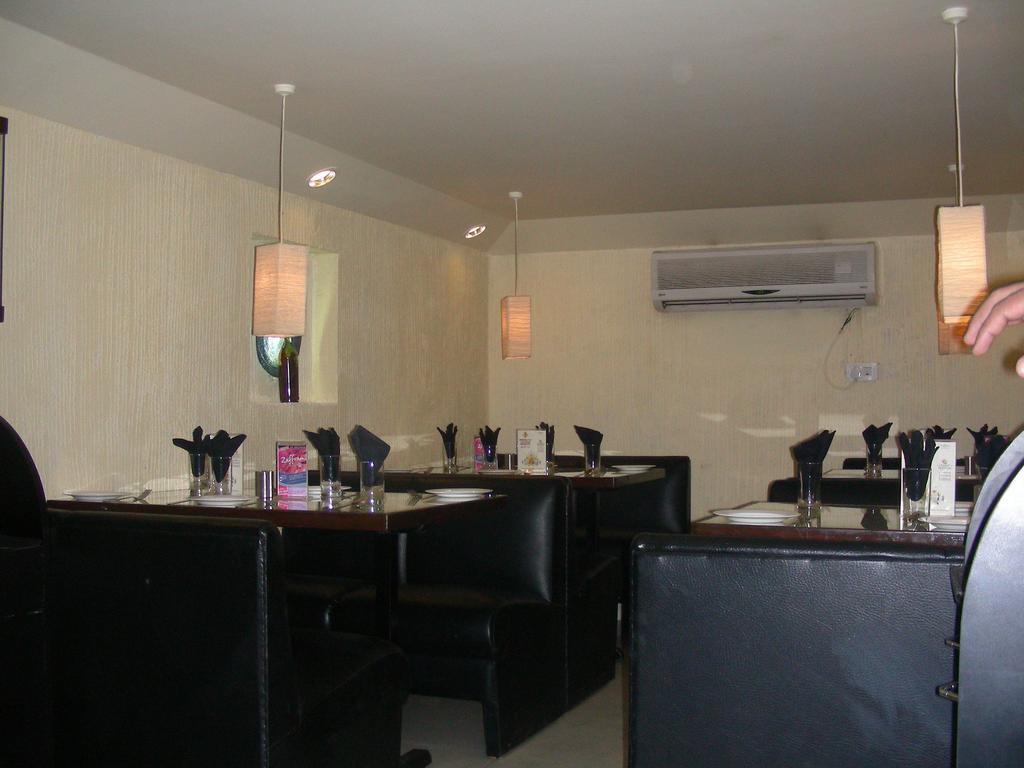 New Bengal Hotel Mumbai (Bombay)