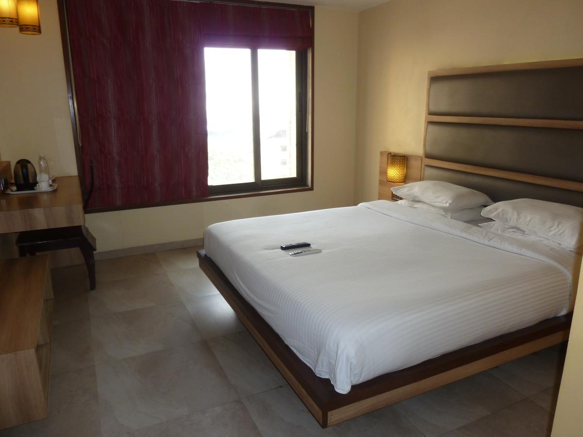New Bengal Hotel Mumbai (Bombay)